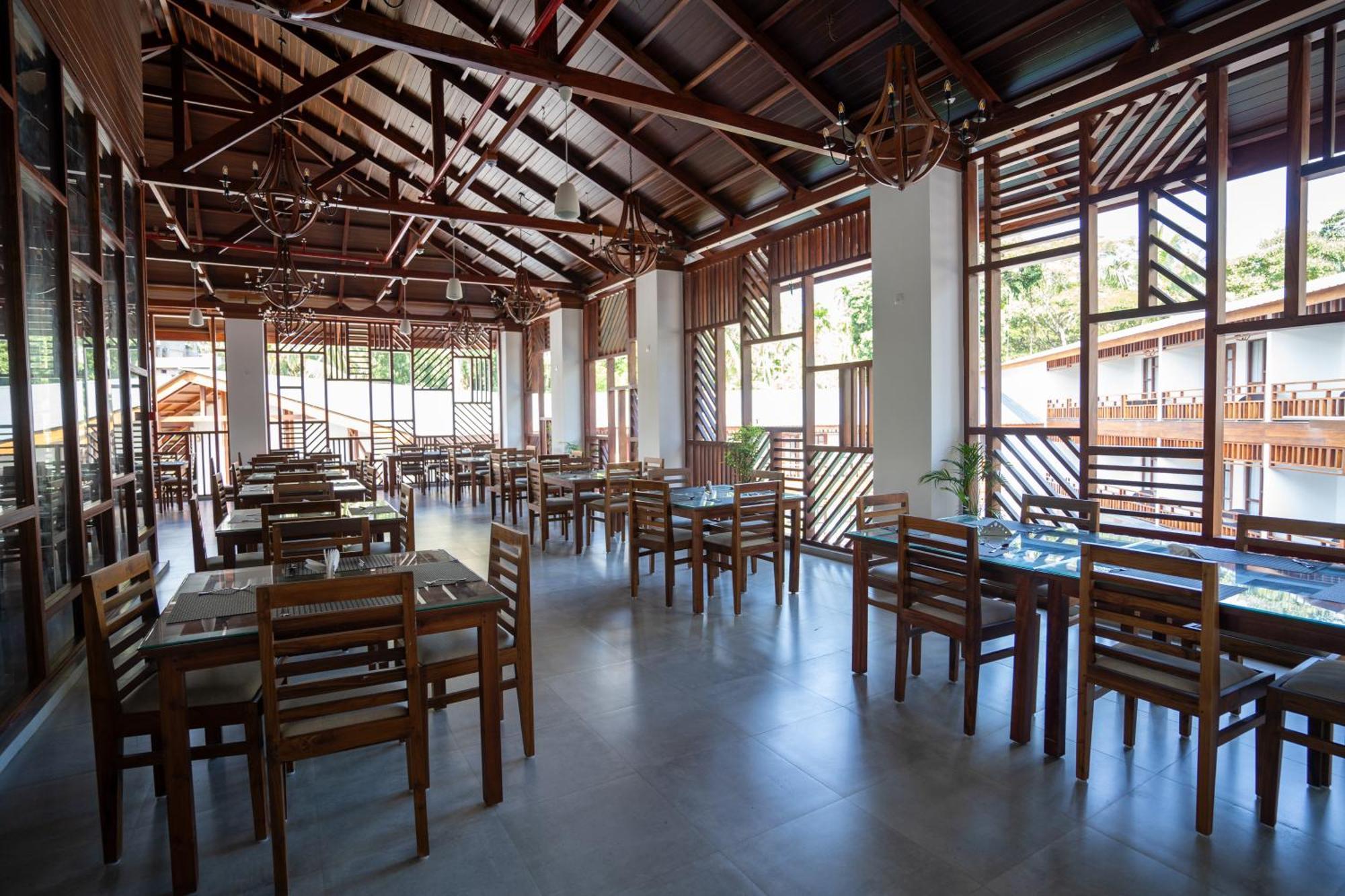 The Eden Hotell Port Blair Exteriör bild
